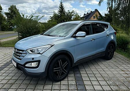 Hyundai Santa Fe Style 2WD