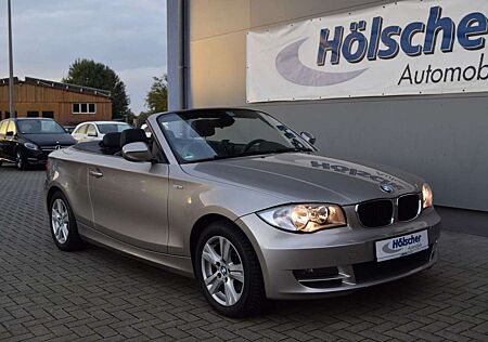 BMW 118 i, Cabrio ,Leder,Sitzh,Parks,Allwetterr.