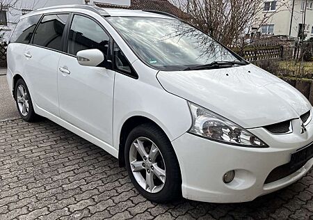 Mitsubishi Grandis 2.4 Inform