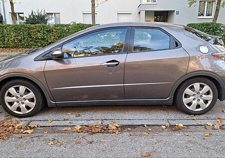 Honda Civic 1.4 i-VTEC Comfort