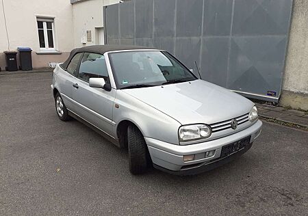 VW Golf Cabriolet Volkswagen Cabrio 1.8 Bon Jovi