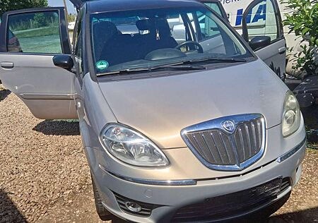 Lancia MUSA Tüv bei Kauf neu.