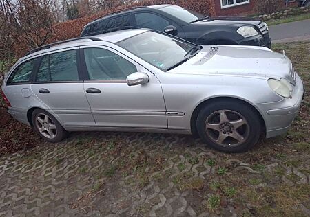 Mercedes-Benz C 180 C-Klasse T-Modell T Kompressor Classic