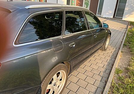 Audi A6 3.0 TDI DPF quattro tiptronic