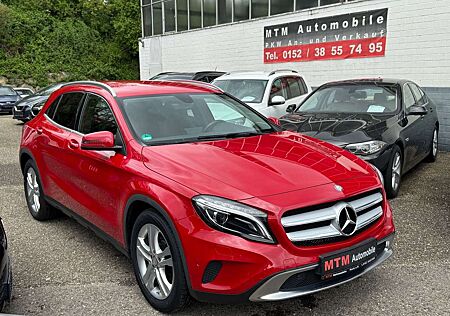 Mercedes-Benz GLA 200 Urban Navi Xenon Shz Ahk PDC