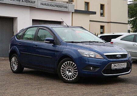 Ford Focus Lim. Titanium *AUTOMATIK *KLIMATRONIK