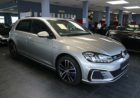 VW Golf Volkswagen 1.4 GTE Plug-In-Hybrid DSG