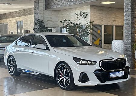 BMW i5 40eDrive M Sport Pro Bowers&Wilkins HUD Leder