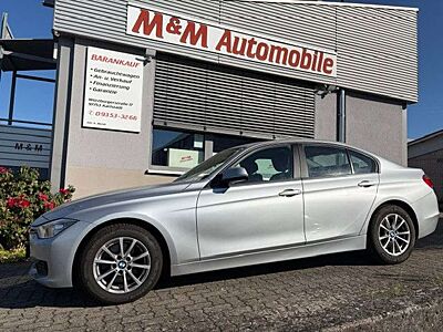 BMW 320 d Lim. *NAVI+XENON+Klimaa.+Alu+PDC+SHZ+Temp.