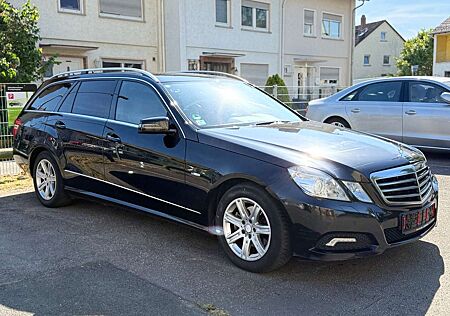 Mercedes-Benz E 220 CDI T BlueEFFICIENCY AVANTGARDE