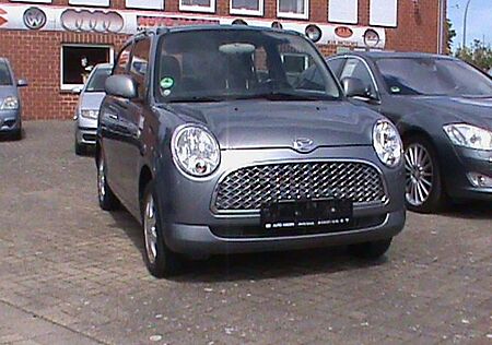 Daihatsu Trevis 1.0