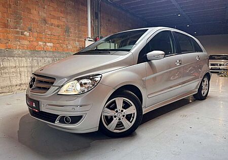 Mercedes-Benz B 200 2.0 KAT+AHK+KLIMA+SHZ+EASY-VARIO+BI-XENON