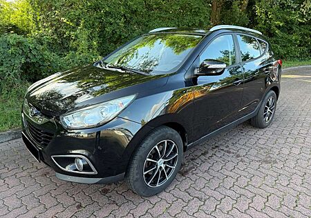 Hyundai ix35 5 Star Edition 2WD Klimaaut. TÜV neu
