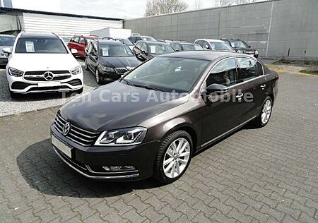 VW Passat Volkswagen Lim. 1.8 TSI Highline°Xenon°Leder°2xPDC°