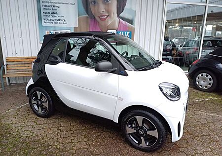 Smart ForTwo EQ cabrio EXCLUSIVE*MEDIA*CAM*SHZ*22kW*PTS*ALU*