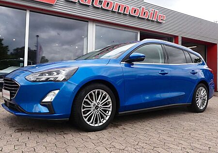 Ford Focus Turnier Titanium*Navi*Kamera*ACC*SHZ*LED