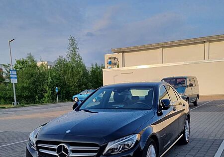Mercedes-Benz C 180 9G-TRONIC Avantgarde