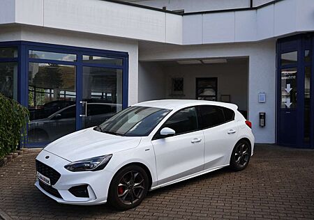 Ford Focus ST-Line X