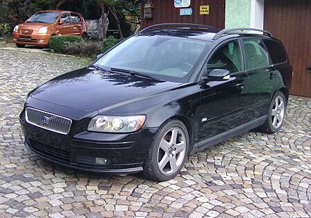 Volvo V50 2.4, Klimatr. Alu, Sitzh. AHK. 4xFH. ZV. Scheckhef