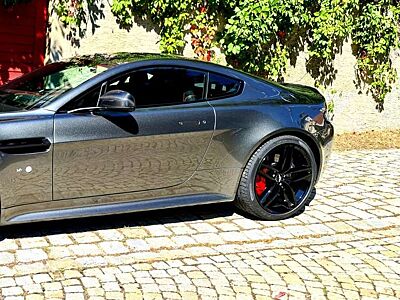 Aston Martin Vantage AMR 1 v. 100!! V12S Vantage Sportshift Carbon, FESTPREIS , Alcantara, Titanexhaust ( AM one77), Magnesium, 20“