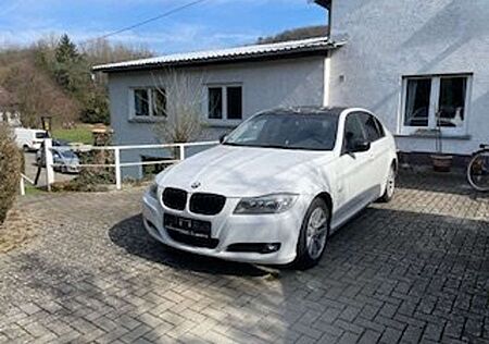 BMW 318i 318 "Steuerkette macht Geräusche"