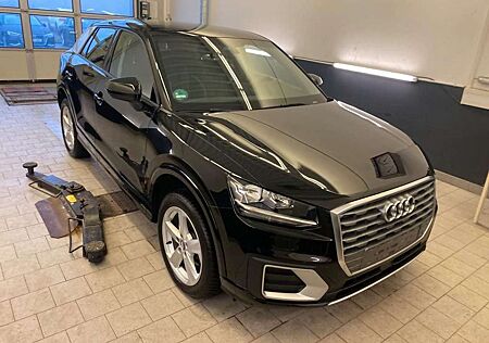 Audi Q2 30 TDI sport