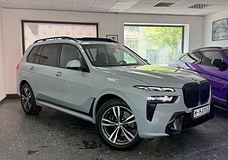 BMW X7 40d xDRIVE M-SPORT SKYLOUNGE LIFT HUD 7-SITZE