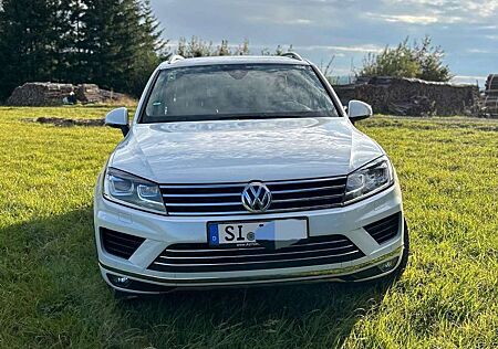 VW Touareg Volkswagen +3.0+V6+TDI+SCR+Blue+Motion+DPF+Automatik+E