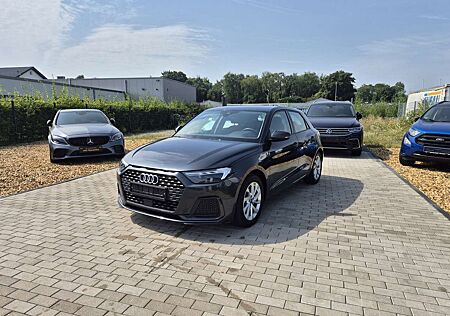 Audi A1 30 TFSI Sportback S tronic/LED/NAVI/SHZ/PDC/ALU