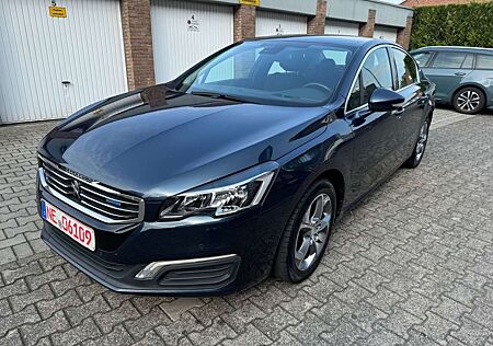 Peugeot 508 1.6 Active BlueHDi-Navi-2xPDC-17Zoll