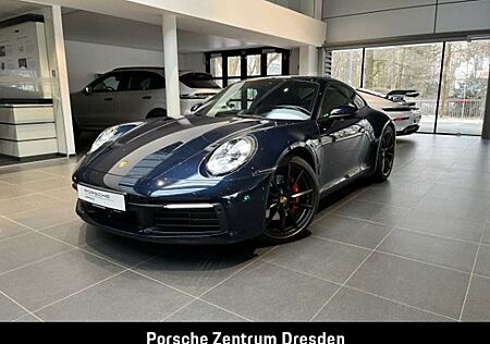 Porsche 992 (911) Carrera 4S