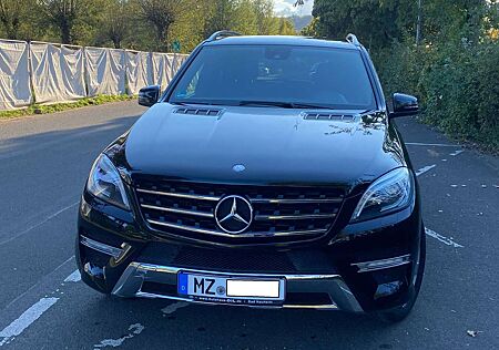 Mercedes-Benz ML 350 BlueTEC 4MATIC 7G-TRONIC