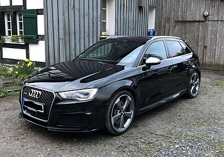 Audi RS3 Sportback S tronic