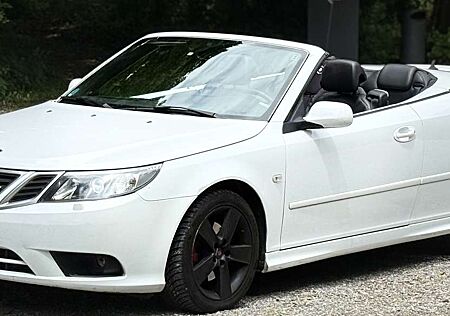 Saab 9-3 1.9 TTiD Cabriolet DPF Vector