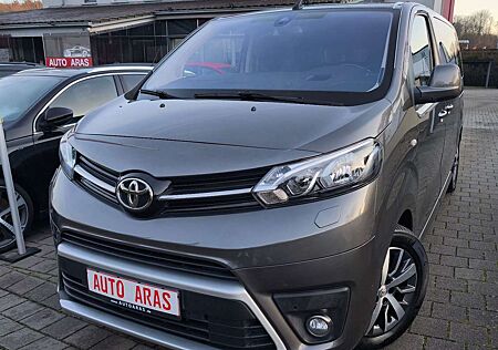 Toyota Pro Ace Proace Verso 2.0 L1 Team Deutschland 1Hand