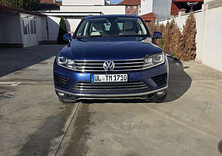 VW Touareg Volkswagen V6 TDI BMT/Start-Stopp Terrain Tech 4Motion