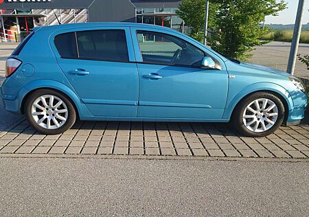 Opel Astra 1.6 Edition