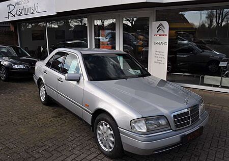 Mercedes-Benz C 250 D Elegance