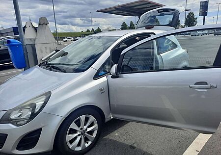 Opel Corsa 1.4 16V Active