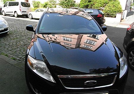 Ford Mondeo 2.0L Tüv neu