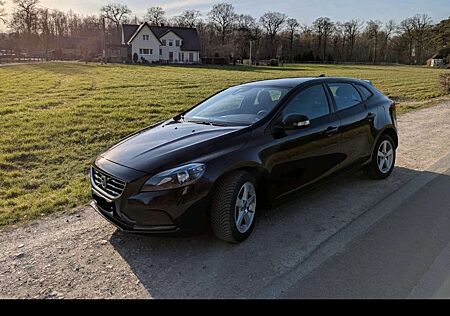 Volvo V40 You!