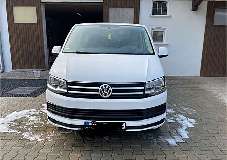 VW T6 Multivan Volkswagen Kurz Business