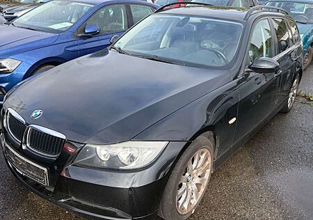 BMW 318i 318 Baureihe 3 Touring ,Leder,Automatik,Pano