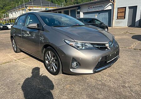 Toyota Auris Hybrid Start Edition 1.8 TüV NEU