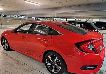 Honda Civic 1.5 i-VTEC Turbo CVT Executive
