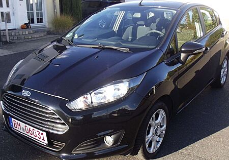 Ford Fiesta Trend-Inspe Neu-Tüv Neu-Zahrihmen Neu-Garanti