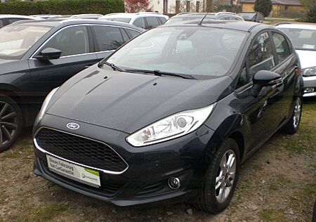 Ford Fiesta 1,0 Celebration 80 PS FSH PDC SHZ