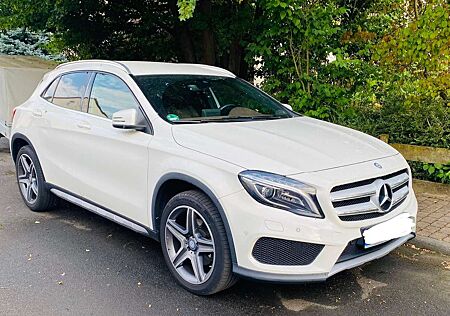Mercedes-Benz GLA 220 d 7G-DCT AMG Line