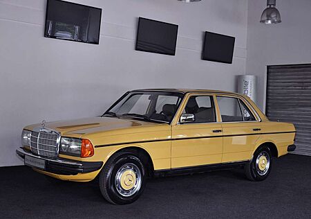 Mercedes-Benz 230 E (W123) ! H-Zulassung ! Schöner Zustand !