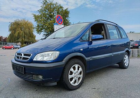 Opel Zafira 1.8 16V Elegance